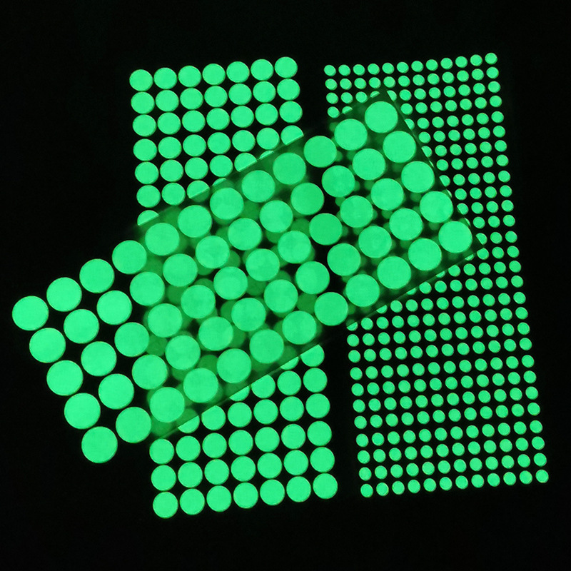 1 Sheet 3D Luminous Wall Stick - مراجعة Glow In Dark Stars وسعره