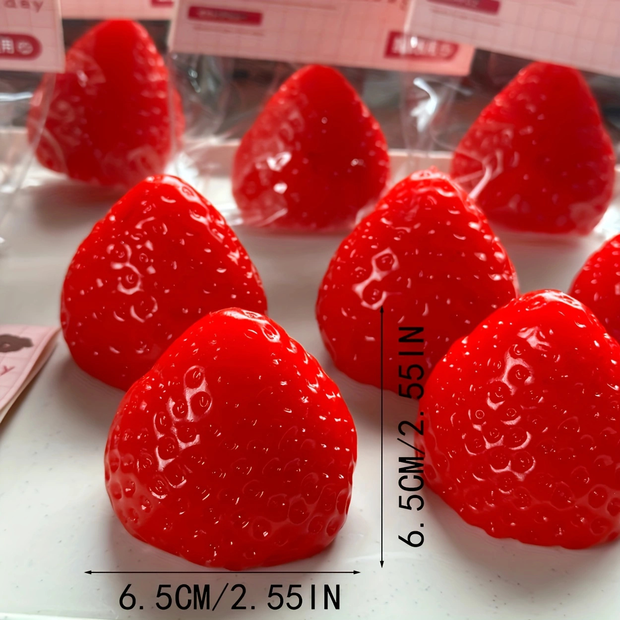 1Pc Squishy Big Strawberry Squ - مراجعة Kids Toys Entertainer وسعره