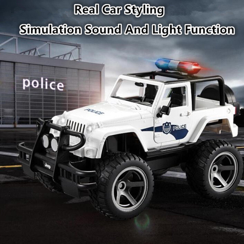 Large Ambulance 2.4G 4WD Remot - مراجعة Kids Toys Under 50 وسعره