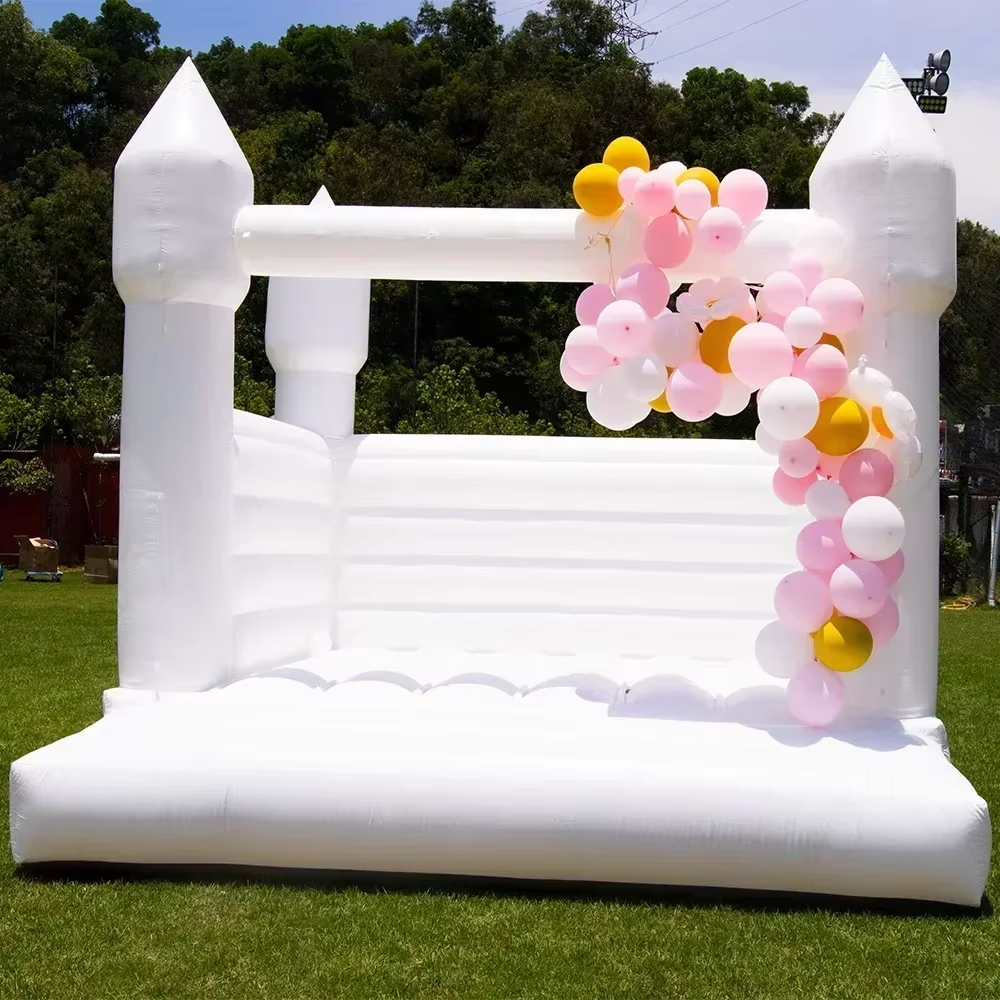 3M/4M White/Black Inflatable C - مراجعة Kids Toys Rental وسعره