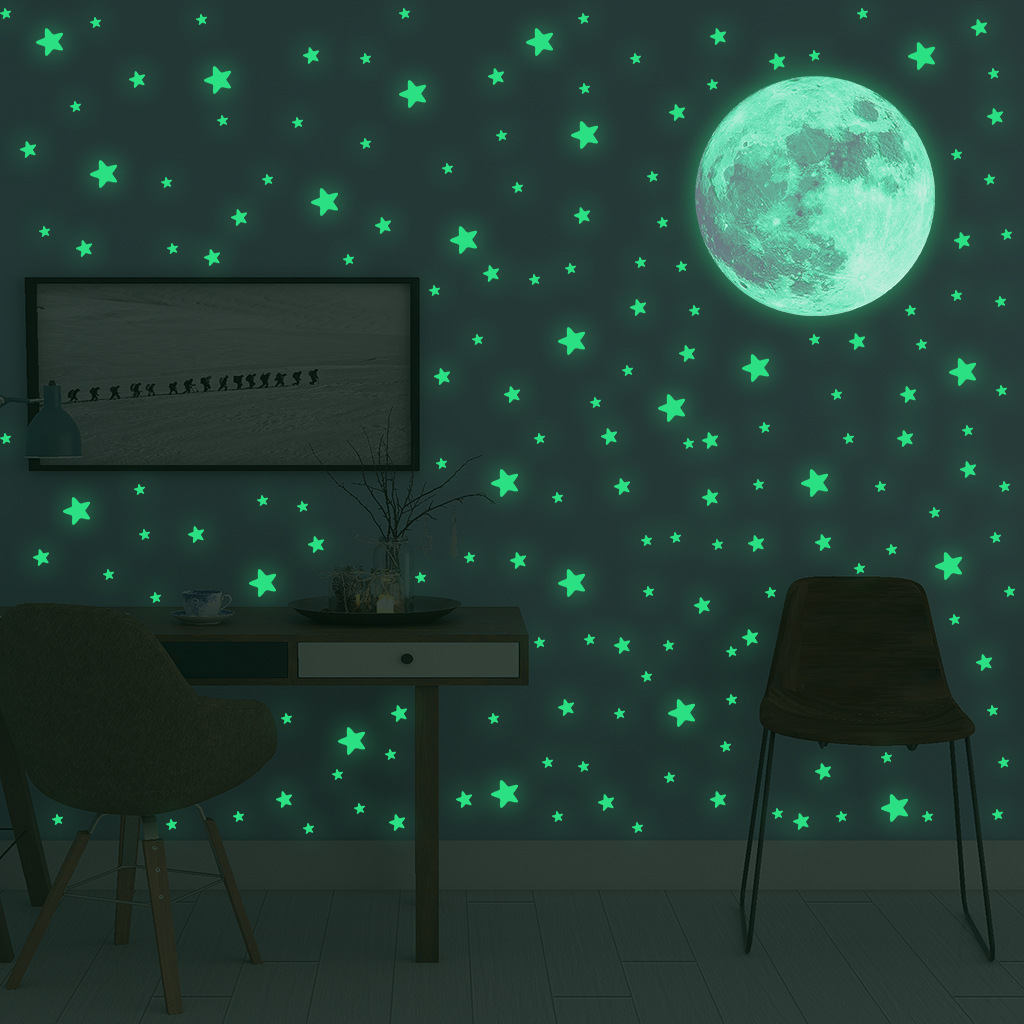 Luminous Moon Stars Wall Stick - مراجعة Glow In Dark Stars وسعره